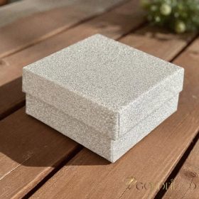   Cutie de cadou (pentru cercei, colier de femei, brățară) 10cm X 10cm